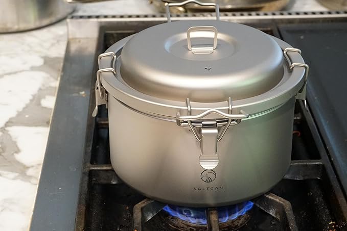 Valtcan 3200ml Titanium Rice Cooker Pot Home and Camping Backpacking Bento Lunch Box with locking Lid for Rapid Easy Rice Making 867g