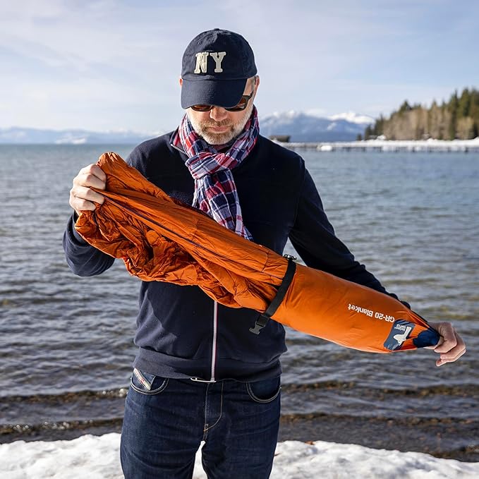 Horizon Hound Down Camping Blanket - Outdoor Travel Quilt | Sustainable, Insulated, Lightweight & Warm Gear for Sleep, Camping, Stadium, Hiking & Festivals | Water Resistant, Packable & Compact