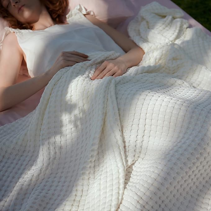 Bedsure Cooling Cotton Waffle King Size Blanket - Lightweight Breathable Summer Blanket of Rayon Derived from Bamboo for Hot Sleepers, Luxury Throws for Bed, Couch and Sofa, Ivory, 104x90 Inches