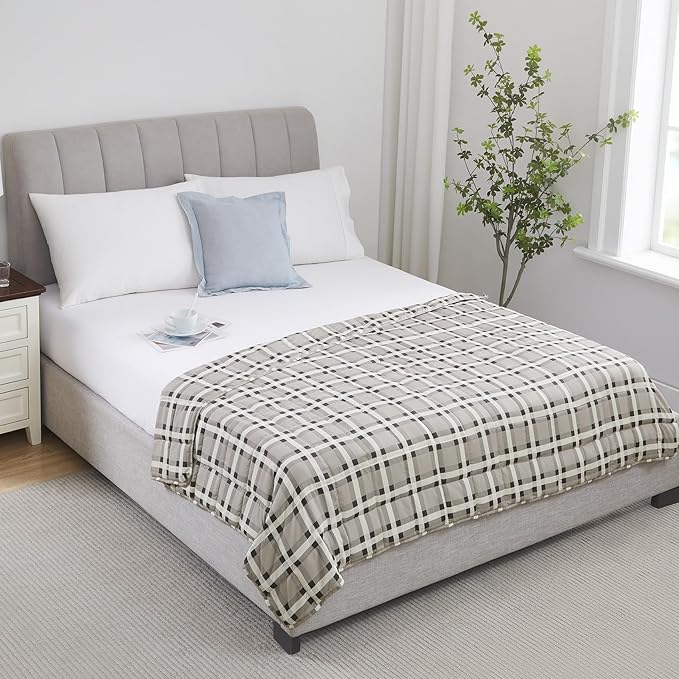 L'AGRATY Weighted Blanket - 60"x80" 25lbs Cooling Breathable Heavy Blanket Microfiber Material with Glass Beads for Adult All-Season Summer Fall Winter Soft Thick Comfort
