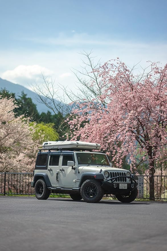 Evasion Model, Car Rooftop Tent – Hard Shell, Breathable and Waterproof