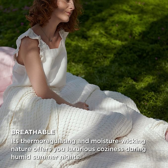 Bedsure Cooling Cotton Waffle Twin XL Blanket - Lightweight Breathable Blanket of Rayon Derived from Bamboo for Hot Sleepers, Luxury Throws for Bed, Couch and Sofa, Ivory, 66x90 Inches