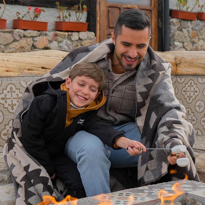 Alpaca Blanket - Premium Alpaca Wool Throw Blanket for Cozy Comfort - Warm Alpaca Wool Blanket - Variegated - Made by Artisans in The Heart of The Mountains of Ecuador