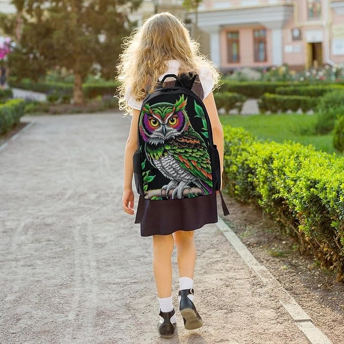 Lightweight Daypack Backpack for Sports Travel Running, Large Capacity Multipurpose Anti-Theft Bookbag, Owl Green Weedleaf Art Laptop Backpack Daypack