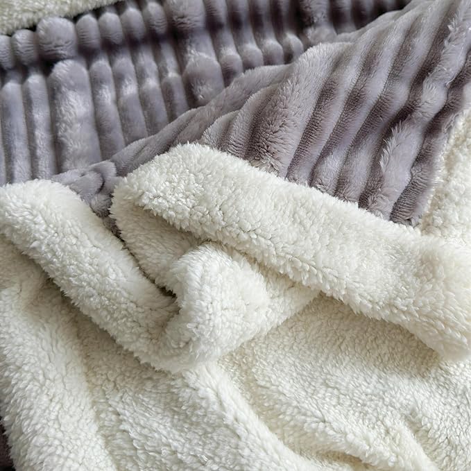 UKELER Sherpa Throw Blankets 60 × 80 inch, 470 GSM Striped Sherpa Fleece Blanket for All Season, Warm and Cozy Blanket for Couch Sofa Bed Office Camping, Silver Gray
