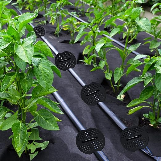 Finderomend 100 Pack Landscape Staples and 100 Pack Gaskets,8" Long 9 Gauge Galvanized Steel Garden Staples with Black Pads,Landscape Pins Turf Staples for Securing Weed Barrier Artificial Grass