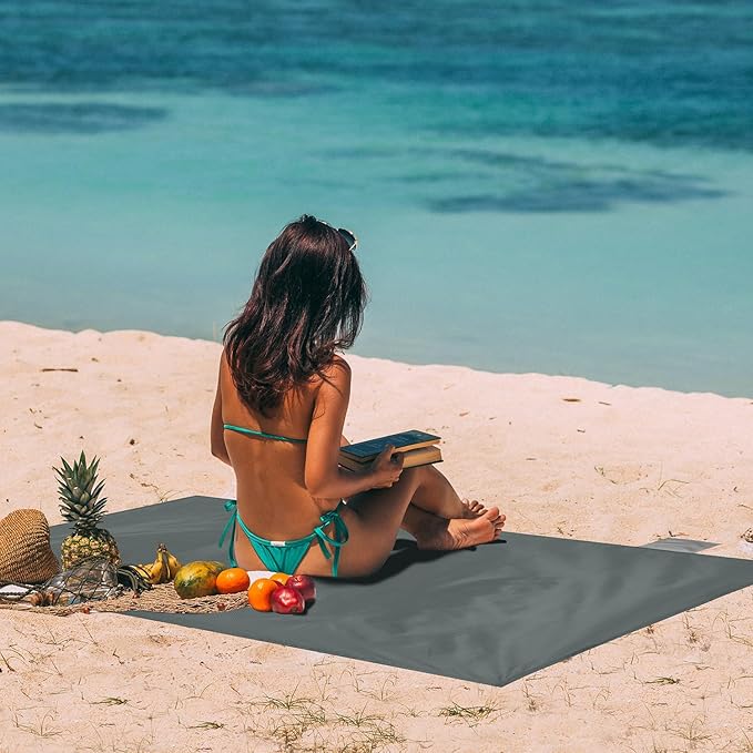 Odoland Beach Blanket Picnic Blanket, 43.3" x 27.5" SandProof Waterproof Outdoor Pocket Blanket with Portable Bag, Foldable Lightweight Sand Free Beach Mat for 1 People Hiking, Camping, Travel, Grey