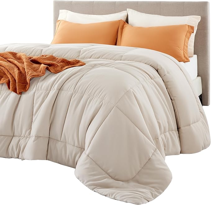Bedsure Comforter Duvet Insert - Quilted Comforters Full Size, All Season Duvet, GentleSoft Down Alternative Bedding, with 8 Tabs, Gifts for Women/Men, Linen, Full 86 x 82 Inches