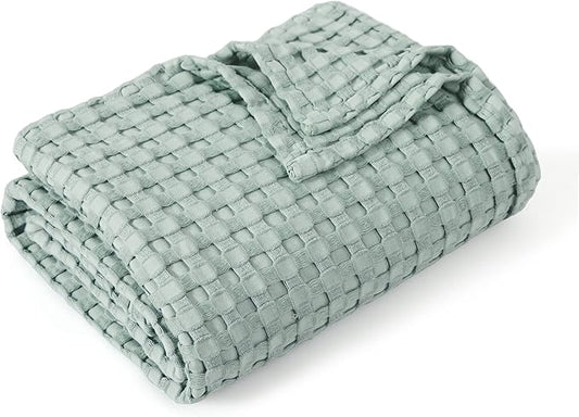 Bedsure Cooling Cotton Waffle Twin XL Blanket - Lightweight Breathable Blanket of Rayon Derived from Bamboo for Hot Sleepers, Luxury Throws for Bed, Couch and Sofa, Sage Green, 66x90 Inches