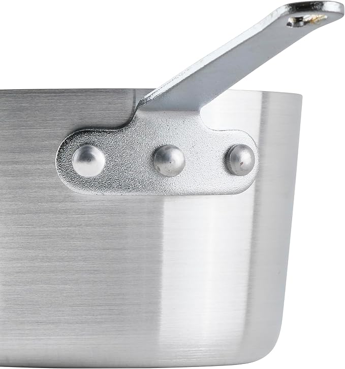 Winco Heavy-Duty Aluminum Tapered Sauce Pan, 3mm, 1.5 Quart