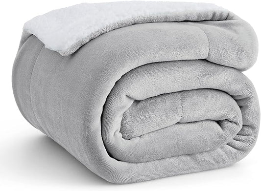 Bedsure Sherpa Fleece Throw Blanket for Couch - Thick and Warm, Soft Fuzzy Plush Throw Blanket for Winter, Light Grey, 50x60 Inches
