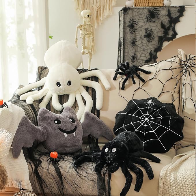 YRXRUS Ghost Pillows, Halloween Ghost Shaped Throw Pillows for Room Decor, White Boo Pillows 10x13 Inches Soft Faux Rabbit Fur Cushion for Holiday