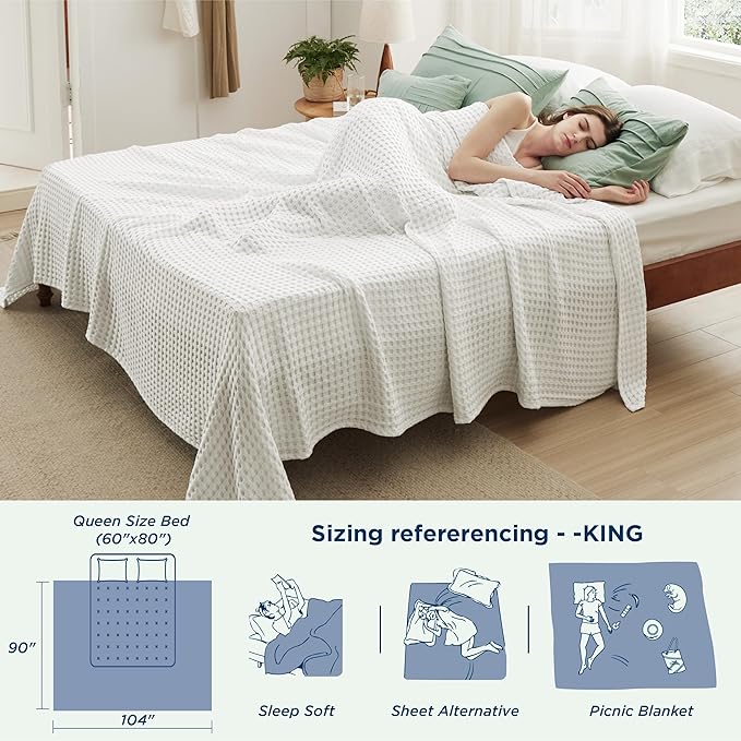 Bedsure Cooling Cotton Waffle King Size Blanket - Lightweight Summer Blanket of Rayon Derived from Bamboo for Hot Sleepers, Luxury Throws for Bed, Couch and Sofa, Forest Green, 104x90 Inches