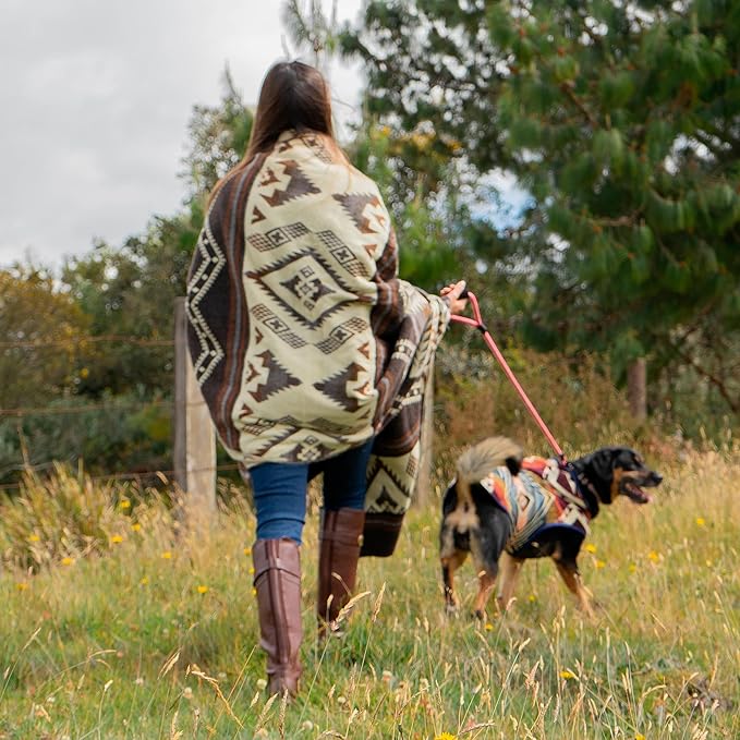 Alpaca Blanket - Premium Alpaca Wool Throw Blanket for Cozy Comfort - Warm Alpaca Wool Blanket - Variegated - Made by Artisans in The Heart of The Mountains of Ecuador