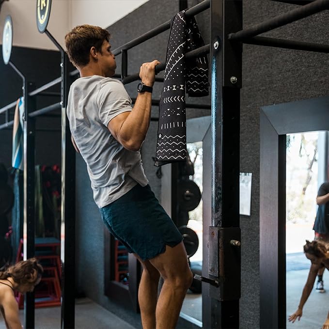 Nomadix Mini Towel - Perfect for Beach, Pool, Travel, Camping, Yoga - Made with Recycled Materials - Super Absorbent - Sand Resistant - Mud Cloth - 16x40