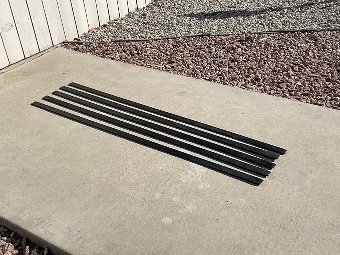 Sandbaggy Flat Steel Stakes for Concrete Forms with Nail Holes - 1.5" Wide - Painted - Removable, Reusable, V Point End - Construction Grade Stakes (5, 60 inch)