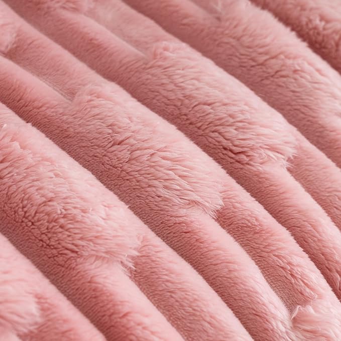 UKELER Sherpa Fleece Blanket 60 × 80 inch, Ultra Soft Twin Size Throw Blankets for All Season, 610 GSM Cozy Plush Striped Blanket for Bed Couch Sofa Office Camping, Pink