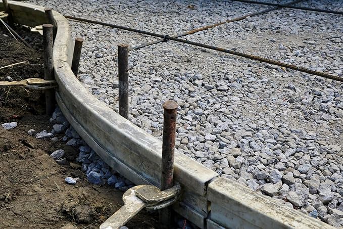 Sandbaggy Round Steel Concrete Form Stakes with Nail Holes - Rust Resistant Coating - Removable, Reusable (20, 3/4 in X 24 in)