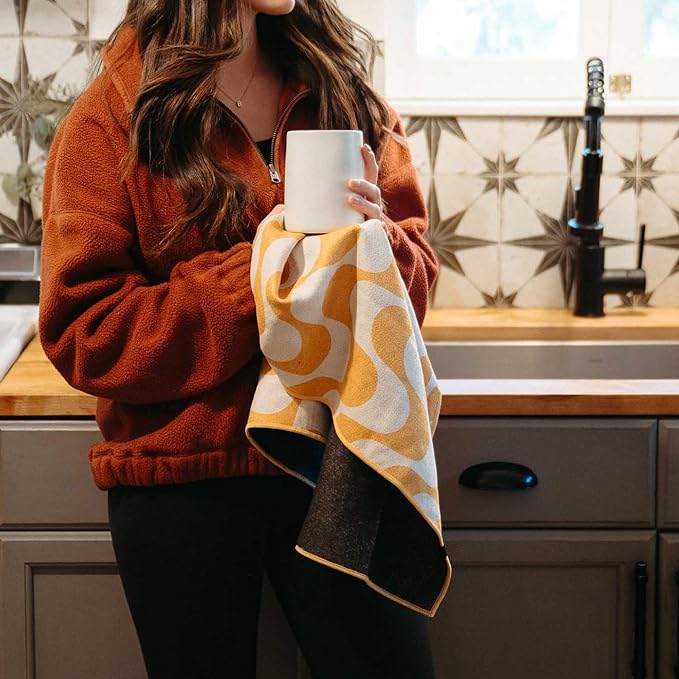 Nomadix Mini Towel - Perfect for Beach, Pool, Travel, Camping, Yoga - Made with Recycled Materials - Super Absorbent - Sand Resistant - Copacabana Mango - 16" x 40"