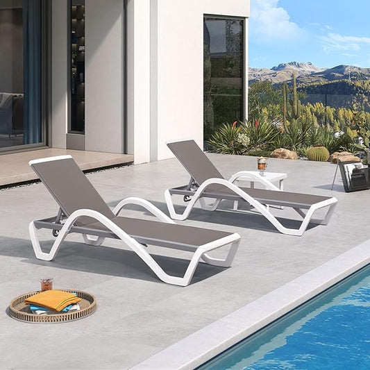 PURPLE LEAF Patio Chaise Lounge Chair Set of 3 Outside Aluminum Plastic Stackable Tanning Chairs with Armrests and Side Table for Pool Sunbathing Beach Deck Outdoor Lounger, Taupe