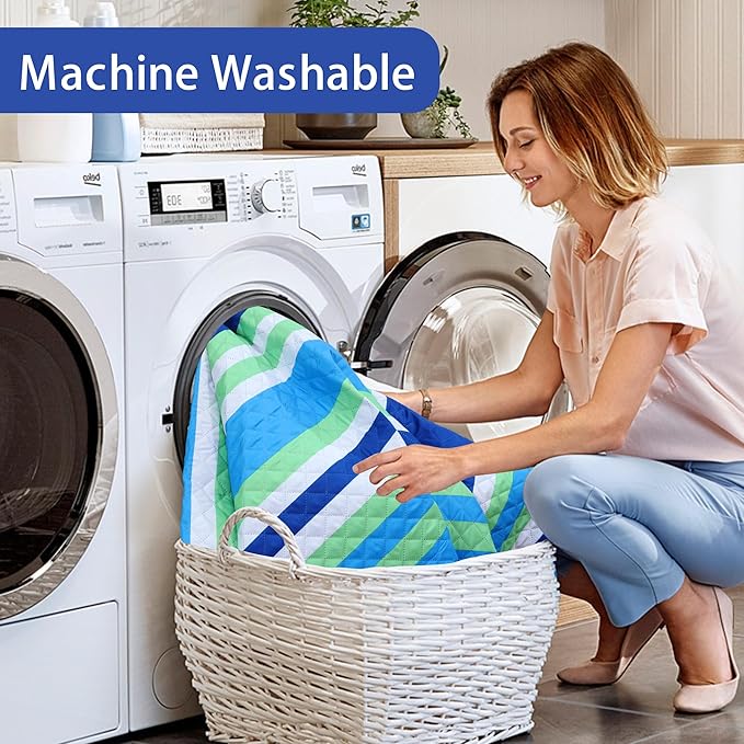 HX&OD Large Picnic Blanket Outdoor 80”x60” Waterproof Picnic Mat Foldable 3-Layer Camping Blanket Portable with Carry Strap Park Blanket for Grass(Blue)