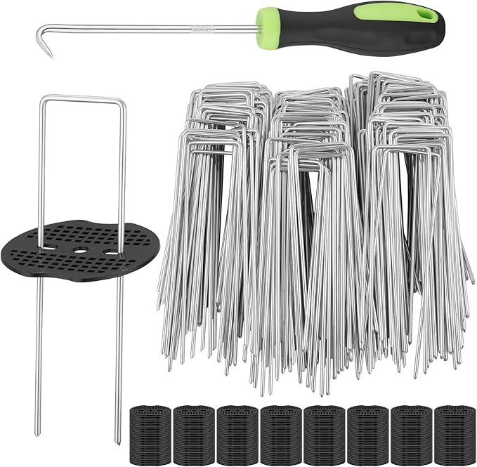 Greaner 240PCS Garden Staples, 11 Gauge Heavy Duty Stakes for Gardening, 6 Inch Landscape Pins with Gasket Kit and Pick Hook for Ground Cover, Artificial Turf, Landscape Edging
