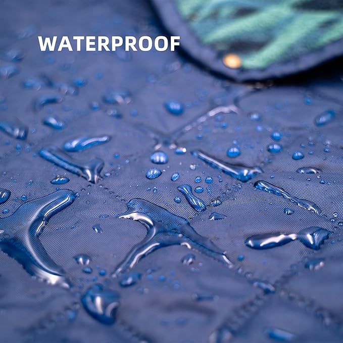 Outdoor Waterproof Blanket, Foldable Fleece Stadium Blanket for Outdoor Sports Event, Camping, Car, Pet, Picnics - Windproof, Wearable, Machine Washable 80" x 58" (Jungle)