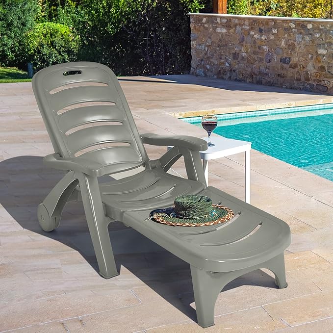 Tangkula Outdoor Chaise Lounge Chair, Adjustable 5-Position Recliner Chair with Built-in Wheels, Weather-Resistance Folding Lounge for Patio, Backyard, Poolside and Beach (1, Grey)
