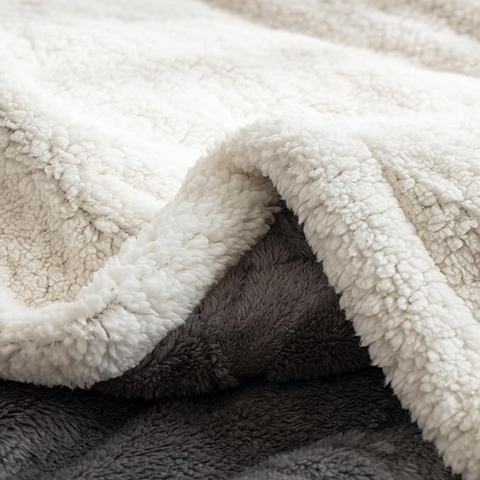 UKELER Cozy Sherpa Throw Blanket Queen Size 80 x 90 inch, Floral Throw Blanket for Bed, Couch, Sofa, Camping, Great Gift for Mother's Day, Father's Day, Thanksgiving, Christmas, New Year's, Dark Grey
