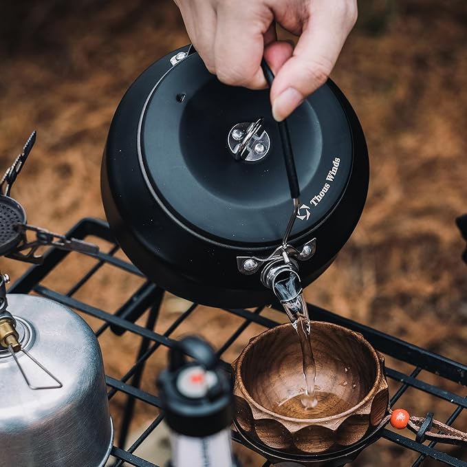 Thous Winds 1L Camping Kettle, Portable Camp Tea Coffee Pot, Lightweight Stainless Steel Teapot, Fast Heating Boiling Water, for Outdoor Campfire Hiking Camping Picnic