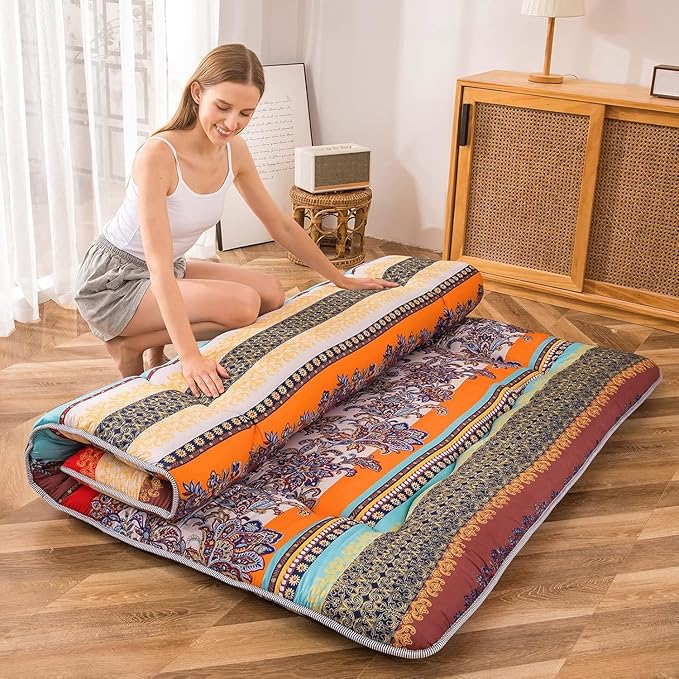 MAXYOYO Bohemian Retro Floor Mattress Vintage Floral Japanese Futon Mattress Roll Up Thicken Sleeping Bed Portable Camping Mattress Floor Lounger Couch Bed Mattress Pad, Full Size