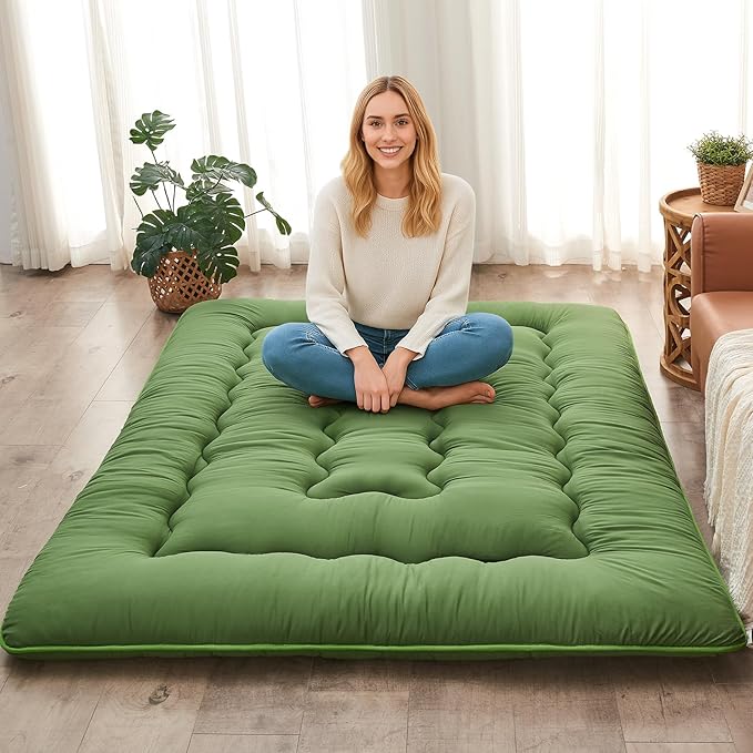 DAICO Japanese Floor Mattress, 4'' Thicken Futon Mattress Tatami Mat, Sleeping Pad Foldable Roll Up Mat for Camping and Guest Room, Queen Size 60''*80'', Green