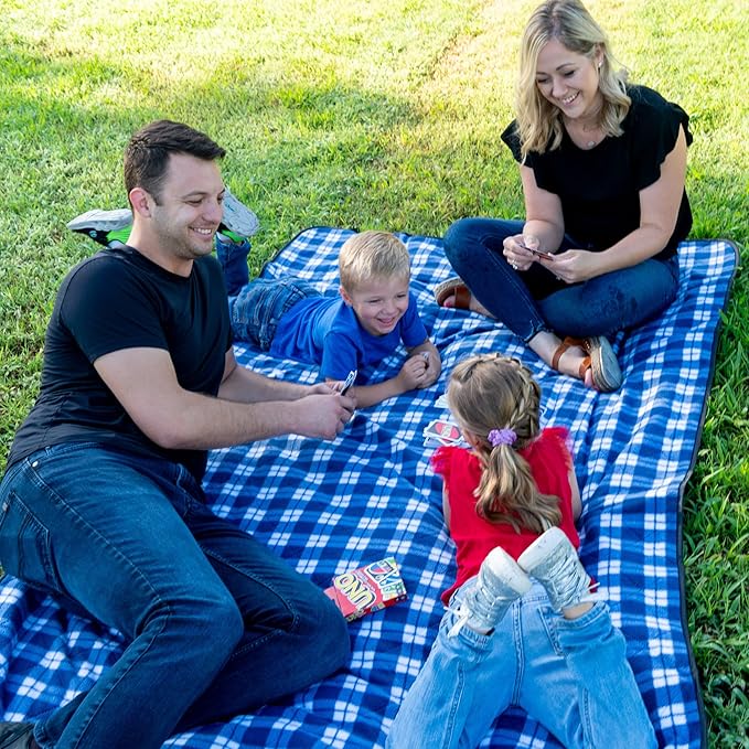 BRAWNTIDE Large Outdoor Waterproof Blanket - Extra Thick Fleece, Warm, Windproof, Sandproof, Quilted, 82" x 55", Ideal for Beaches, Picnics, Camping, Stadiums, Dogs, Car