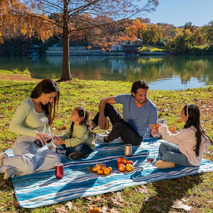 BRAWNTIDE Large Outdoor Waterproof Blanket - Extra Thick Fleece, Warm, Windproof, Sandproof, Quilted, 82" x 55", Ideal for Beaches, Picnics, Camping, Stadiums, Dogs, Car