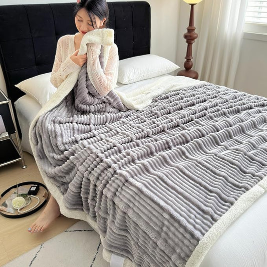 UKELER Sherpa Throw Blankets 60 × 80 inch, 470 GSM Striped Sherpa Fleece Blanket for All Season, Warm and Cozy Blanket for Couch Sofa Bed Office Camping, Silver Gray