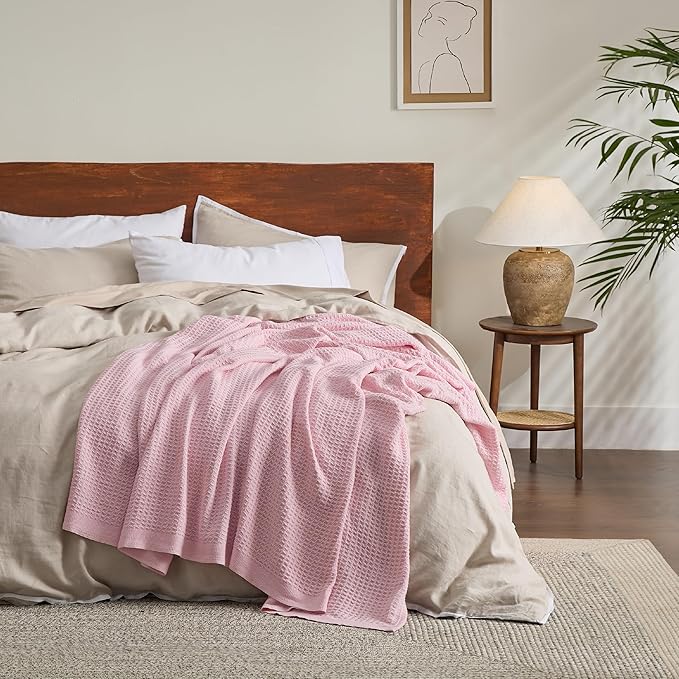 Bedsure Gentlesoft 100% Cotton Blanket Queen Size for Bed - Breathable and Soft, Waffle Weave Blanket for Summer, Thick Cozy Fall Blankets for Women Gift, Pink, 90x90 Inches