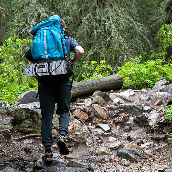 Large Picnic Mat, Outdoor Camping Mat, Tent Mate. Easy to Carry and Store, Water-Resistant, Dust-Proof Sand-Proof, Machine Washable. Thickened. For Picnics, Lawns, Concerts, Outdoor Adventures.