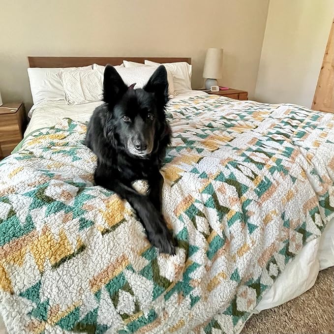 Wilderdog Sherpa Fleece Waterproof Dog Blanket - 60" x 90" - Cream