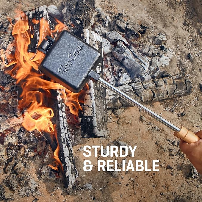 Uno Casa Pie Iron Sandwich Maker - Japanese Sandwich Maker with Recipe Book - Durable Campfire Cooking Equipment for Grilled Pies - Heavy Duty Cast Iron for Outdoor and Camping Adventures