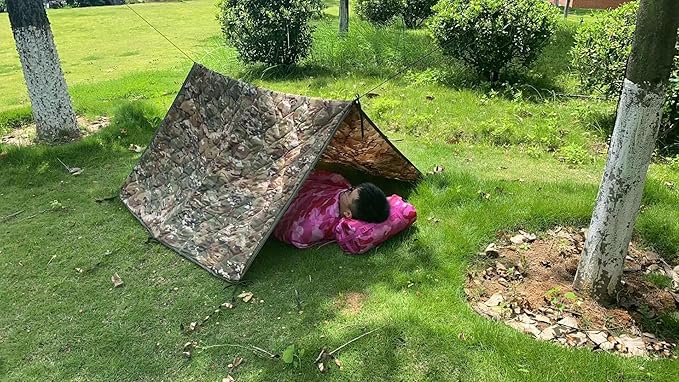 Camo Poncho Liner, Army Blanket, Military Sleeping Bag, with A Compression Carrying Bag, for Traveling, Hiking, Camping, Outdoor Survival, Car Blanket