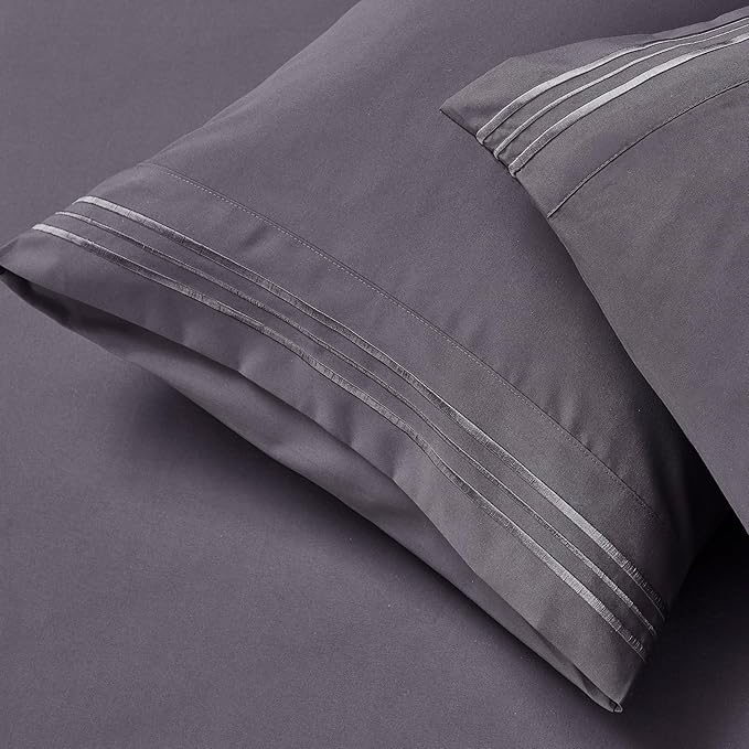 Clara Clark Queen Sheets - Hotel Luxury 6 Piece Bed Sheets for Queen Size Bed - Soft Bedding Sheets & Pillowcases, Fits Mattress up to 16 inch deep. Queen, Grayish Purple