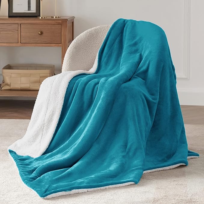 Bedsure GentleSoft Sherpa Fleece Throw Blanket for Couch - Thick and Warm, Soft Fuzzy Plush Throw Blanket for Winter, Teal, 50x60 Inches