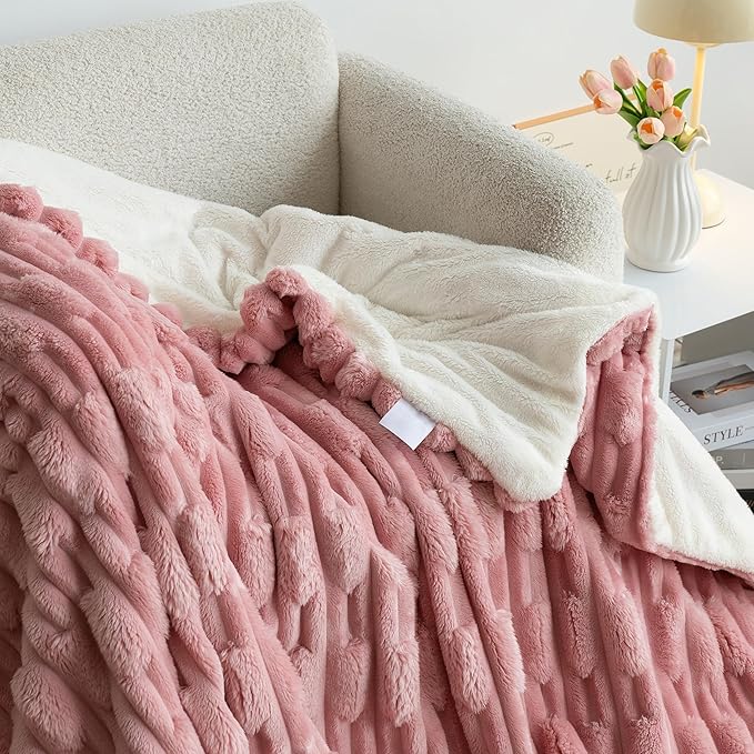 UKELER Sherpa Fleece Blanket 60 × 80 inch, Ultra Soft Twin Size Throw Blankets for All Season, 610 GSM Cozy Plush Striped Blanket for Bed Couch Sofa Office Camping, Pink