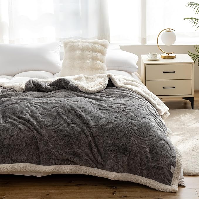UKELER Sherpa Throw Blanket 60 × 80 inch- Cute Floral Design Soft Plush Fleece Blanket for Bed Couch Sofa Office Camping, Dark Grey