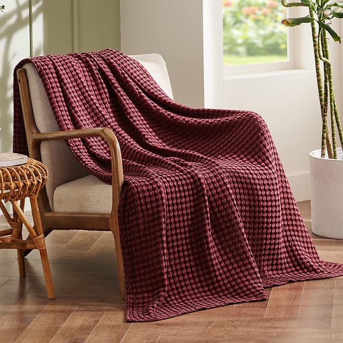 Bedsure Cooling Cotton Waffle Twin XL Blanket - Lightweight Breathable Blanket of Rayon Derived from Bamboo for Hot Sleepers, Luxury Throws for Bed, Couch and Sofa, Burgundy, 66x90 Inches