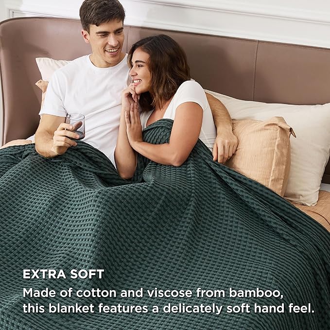 Bedsure Cooling Cotton Waffle Oversized King Blanket - Lightweight Breathable Rayon Derived from Bamboo for Hot Sleepers, Luxury Throws for Bed and Sofa, 120x96 Inches