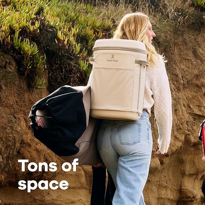 Hydro Flask Carryout Cooler Backpack - Insulated Portable Soft Cooler - 20 L Capacity in Oat