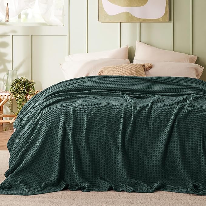 Bedsure Cooling Cotton Waffle King Size Blanket - Lightweight Breathable Blanket of Rayon Derived from Bamboo for Hot Sleepers, Luxury Throws for Bed, Couch and Sofa, Dark Green, 104x90 Inches