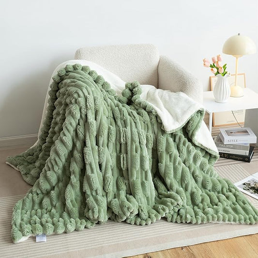 UKELER Sherpa Throw Blanket 60 × 80 inch- Cute Striped Design Soft Plush Fleece Blanket for Bed Couch Sofa Office Camping, 610 GSM, Green