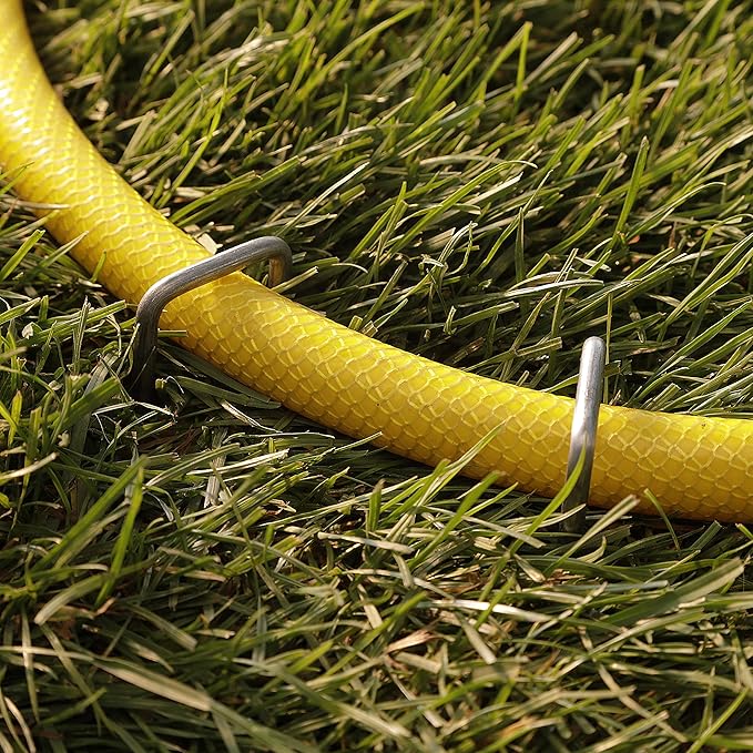 GardenMate 100-Pack Anti-Rust 6'' 11 Gauge Heavy-Duty Flat-Top U-Shaped Garden Stakes Staples Spikes Pins Pegs - Ground Stakes for Anchoring Landscape Fabric